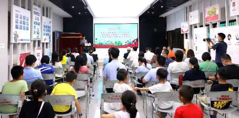 1661304010366053.jpeg 图1:火炬开发区城市“复兴少年宫”和志愿服务促进中心揭牌仪式暨香山设县870周年巡展揭幕仪式活动现场(供图:火炬开发区综合文化站).jpeg