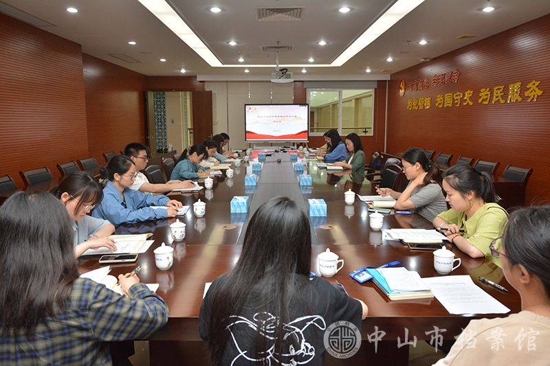 配图：研讨会现场（摄影：黄秋文）副本.jpg