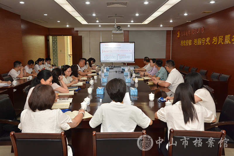 党课现场（摄影：黄秋文）副本.jpg